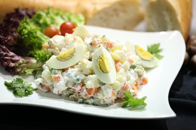 1569997718Russian-Salad.jpg
